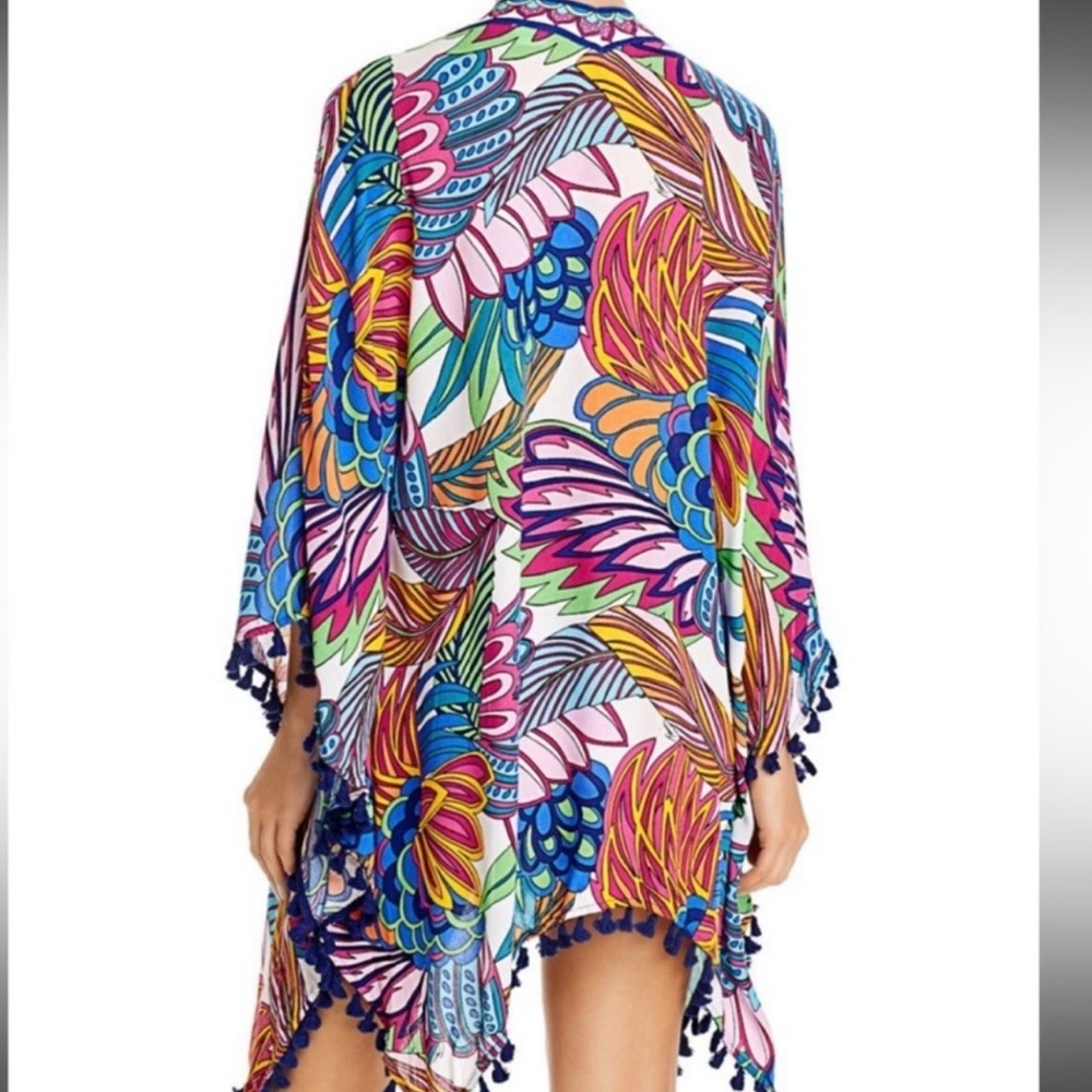 New without tags!!  I never wore it!  My loss!